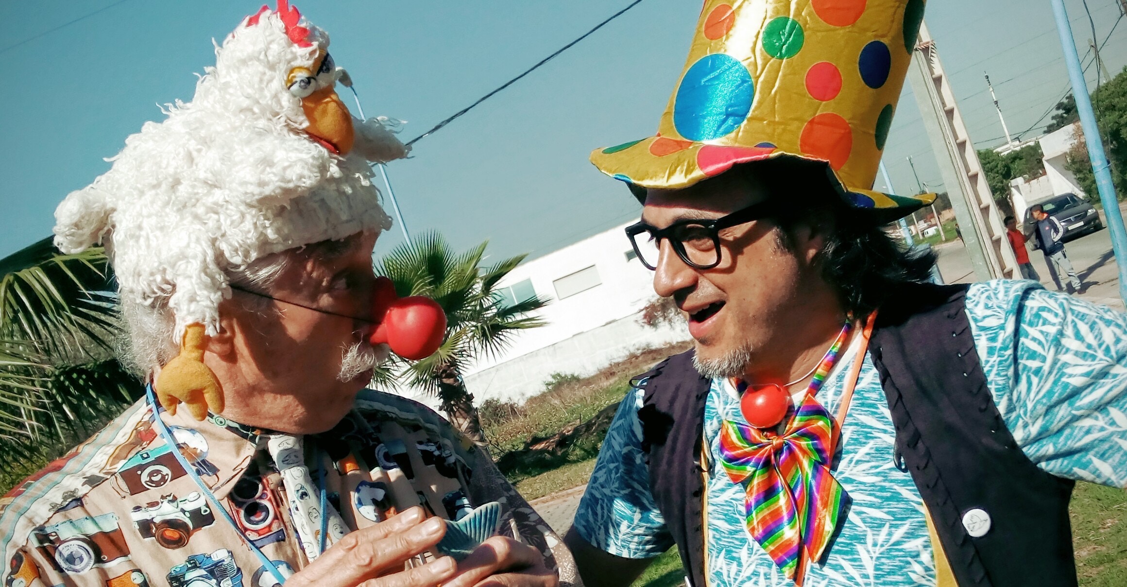 aquí aparecemos ambos reunidos